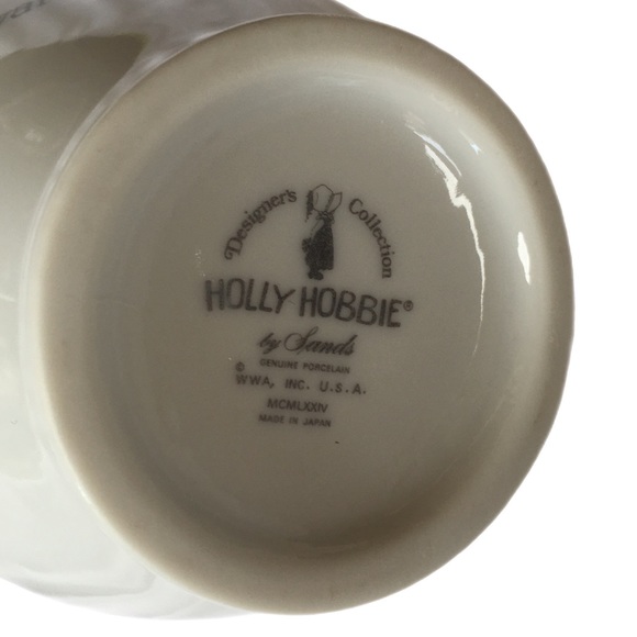 Holly Hobbie porcelain collectable vase.     8”high - Picture 7 of 8